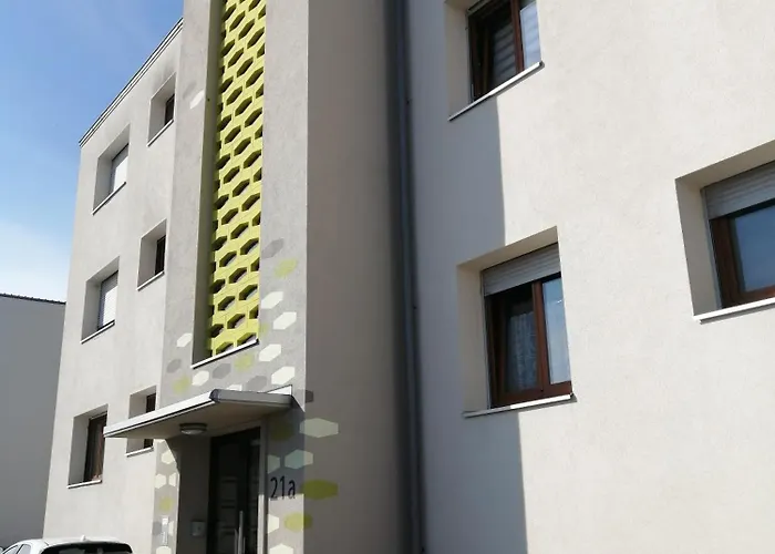 Apartment Neuf-wintzenheim-proche Colmar-parking-wifi *